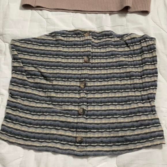 American Eagle Outfitters Tops - American eagle tube top cropped